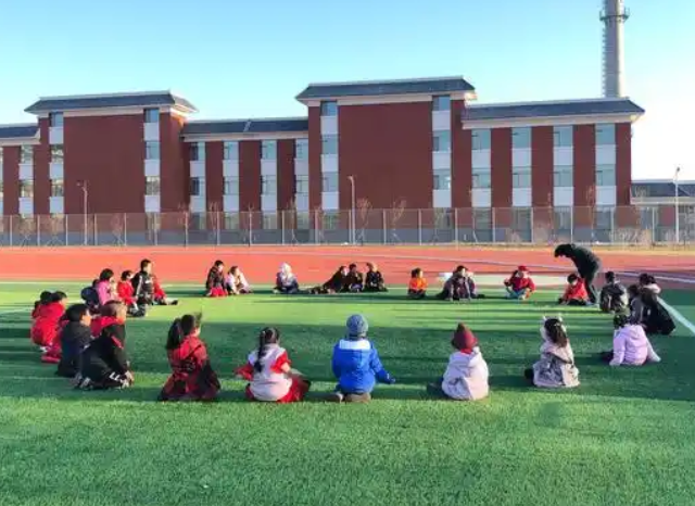 校展现校外课程与服务资源各方将通过课程案例拆解教育场景还原