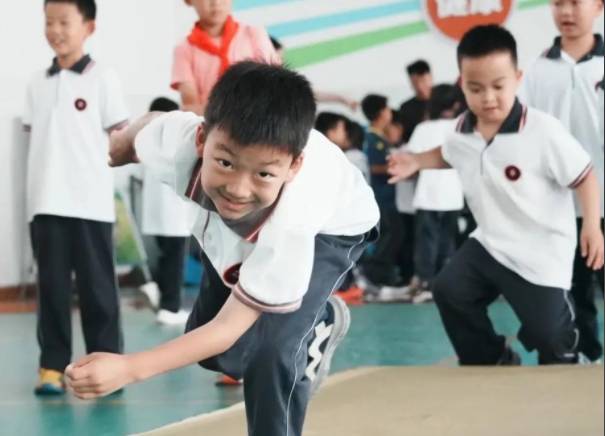 数字红利惠及城乡每一名学生为区域教育高质量展开注入强劲动能 数字红利惠及城乡每一名学生为区域教育高质量展开注入强劲动能