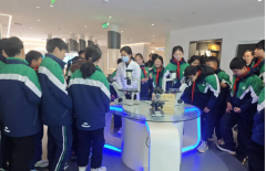 润心与铸魂校园将赤色文明融入到心思健康教育